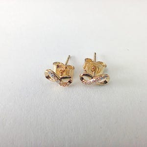 NEW  Pandora Sparkling Infinity Stud Earrings