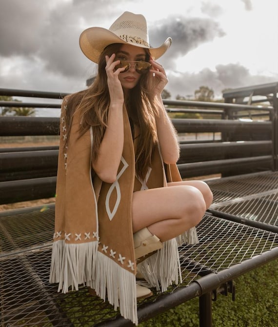 Handmade Suede Leather Fringe Cape - 70s Western Wear Style - Brown Suede Tassel Shawl - Boho Festival Cowgirl Cape - Women's Statement Wrap