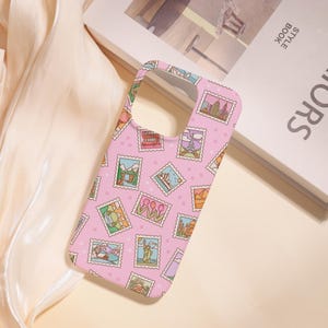 Estuche rígido con sello postal para iPhone 11, 12, 13, 14, 15, 16 Pro Max, 7, 8 Plus, XS Max, XR, SE2020, iPhone 12, 13 Mini, estuche bonito, regalo