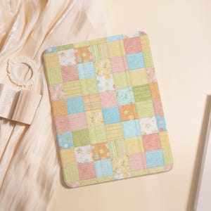 Grid Collage Cute iPad Case For iPad Air 5/6/7 11&quot; 13&quot;,iPad 5-10th 10.9&quot;10.2&quot;, iPad Mini 6/7 8.3&quot;,iPad Pro 2024 11&quot; 13&quot;,A16 Shell PenSlot