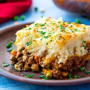 Shepherd’s Pie Recipe | Classic Comfort Food | Easy Ground Beef Dinner | Printable Recipe PDF Download