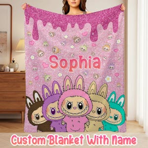 Kundenspezifische niedliche Decke mit kleinem Monster, benutzerdefinierte Namensdecke, benutzerdefinierte Decke für den Geburtstag / Urlaub des Kindes, personalisierte Flanelldecke für Mädchen