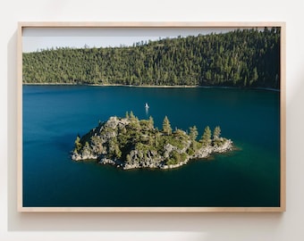 Tahoe Lake Wall Art. Tahoe Lake Print, Nature Wall Art, Downloadable Print, Printable Art, Yacht, Boat, Blue Water Decor, Peaceful Decor