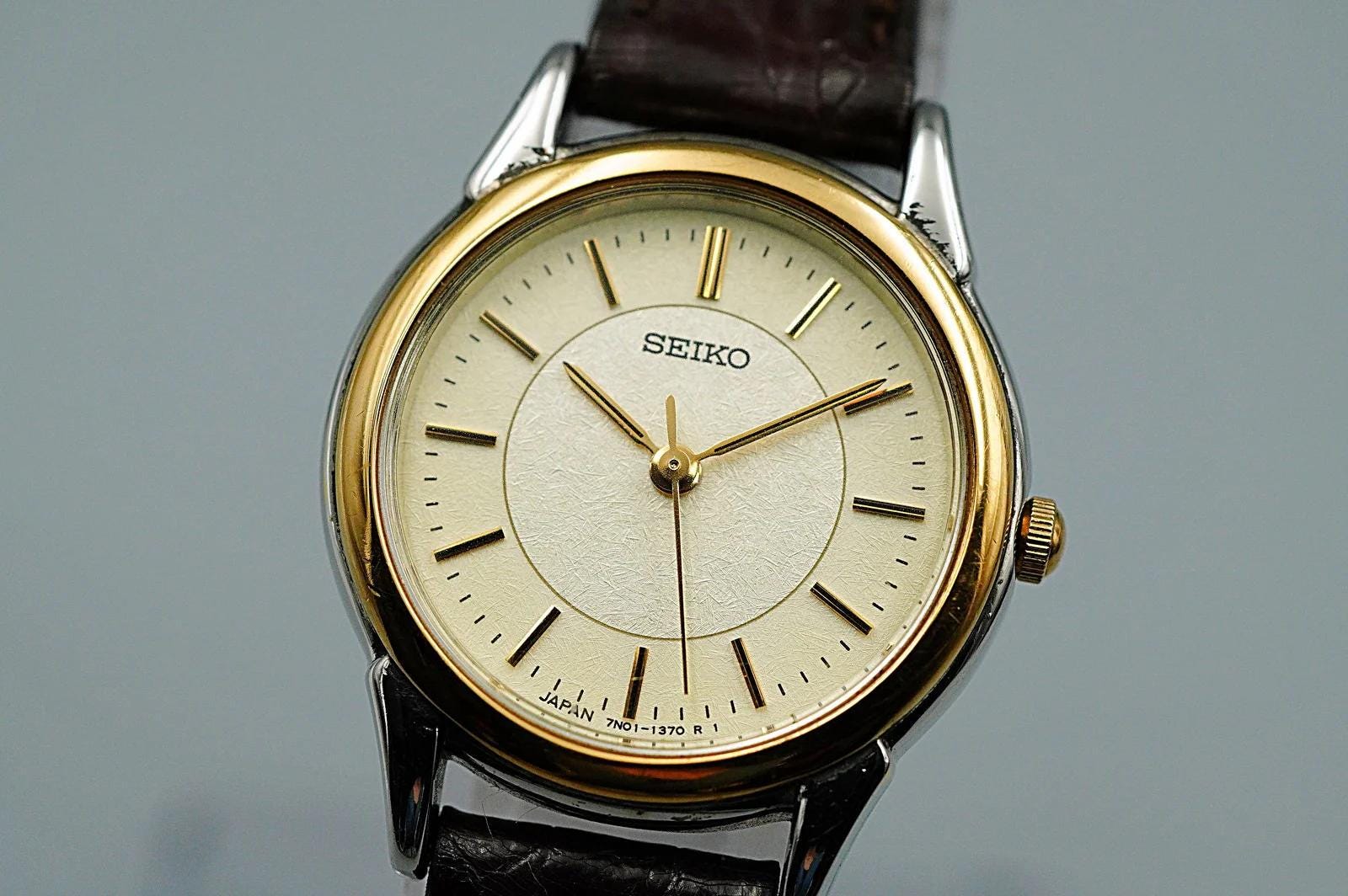 Seiko 7n01 watch - Etsy 日本