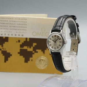 Quasi perfetto* Orologio da donna vintage OMEGA Geneve Cal.681 automatico con quadrante argentato