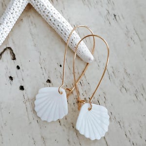 Mother of Pearl Shell Earrings: Gold Tone Dangle, Lightweight