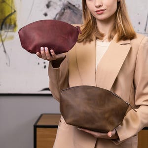 Pochette per il trucco in pelle fatta a mano, Pochette per il trucco con nome, Borsa per cosmetici con monogramma, Borsa per cosmetici in pelle da donna, Pochette per cosmetici personalizzata