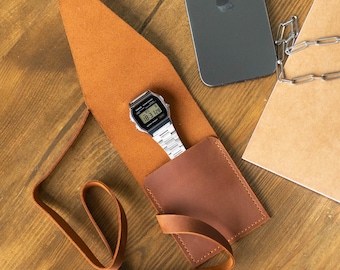 Engraved leather watch pouch, Personalized watch pouch, Leather watch case, Handmade watch case, Travel watch pouch, Leather watch holder