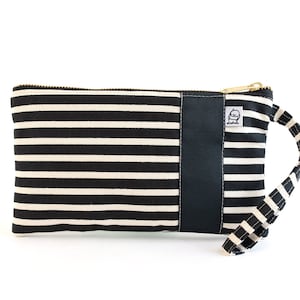 Black and White Stripe Wristlet, Clutch, Zipper Pouch, Accessory, Accessories, Bag,Small Purse, Vegan Handbag,Vegan Wristlet,Fabric Purse,