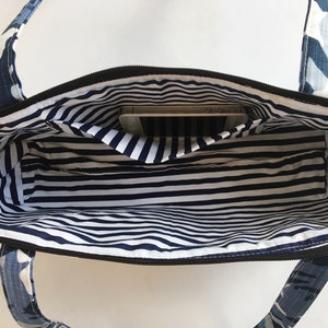 Tomboy Handbag, Zippered Purse, Purse , Handbag, Fabric Handbag, Fabric Purse, Shoulder Bags,Mermaid print image 3