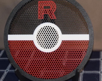 Tablero de pines y amuletos de la Poké Ball del Equipo Rocket