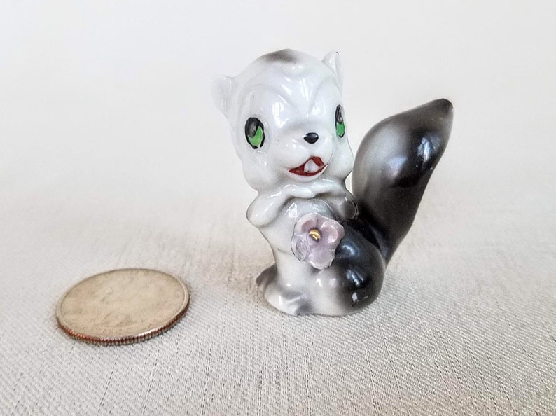 Made in Japan Cute Little Vintage Ceramic Skunk Figurine Vintage 1960s Porcelain Ceramic Skunk Figurine Holding a Flower