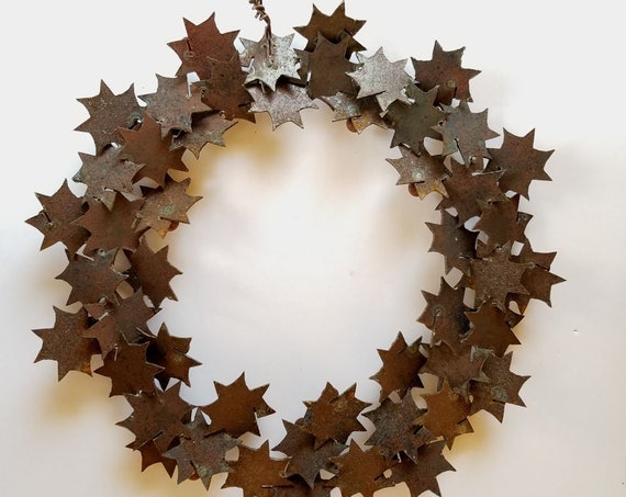 Metal Christmas Wreath with Stars & Balls ~ Holiday Door Decor ~ Rustic Wreath ~ Canadian Christmas Wreath ~ Paintable Wreath ~ Fall Wreath