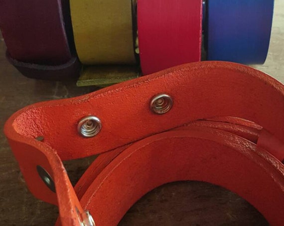 1-1/2" Hand Dyed Coloured Leather Belt INTERCHANGEABLE Custom Cut for Jeans /Casual INTERCHANGEABLE Unisex Leather Belts w/snaps 1-1/2" Wide