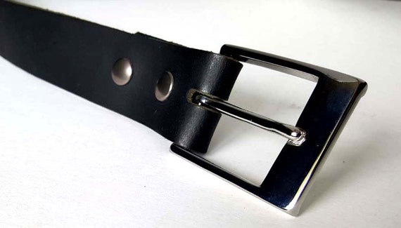 Leather Belt & Buckle with Snaps, Every Day Belt, Choic of 5 Colours, Groomsmen's Gifts, 1-1/4" wide Belt for Suits, Unisex Belt and Buckle