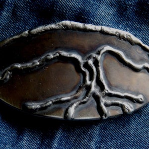 Oval Tree of Life Design, Family Tree, Stainless Steel, Roots, Blue Jean Belt Buckle fits 1-1/2 Leather Belt Silver on Dark Back