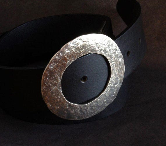 Hand Forged Stainless Steel Belt Buckle: Round Hammered Design