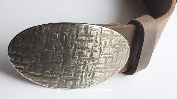 Oval Buckle & Belt SET, Anvil Textured, Silver Taupe Gold for Blue Jeans