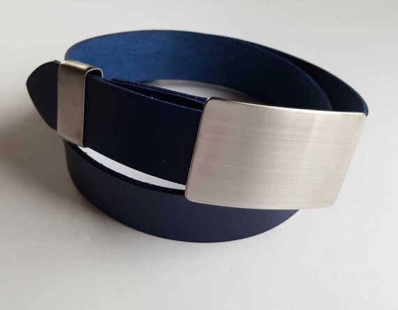 Gentlemen's Silver Belt Buckle, Keeper & Navy Blue Belt Signed Original Accessories fit 1-1/2" Leather Belt with Snaps for Jeans and Casual