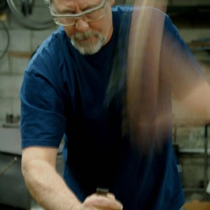 Boucle de ceinture forgée à la main Grain de bois Fabriqué au Canada Amateurs de bois en acier inoxydable Accessoires d'équipement de travail unisexe pour jeans s'adapte à une ceinture de 1-1/2 image 2
