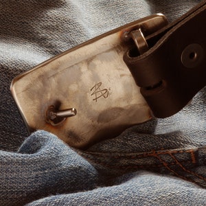 Boucle de ceinture forgée à la main Grain de bois Fabriqué au Canada Amateurs de bois en acier inoxydable Accessoires d'équipement de travail unisexe pour jeans s'adapte à une ceinture de 1-1/2 image 8