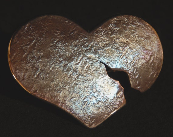 Heart Breaker Belt Buckle fits 1.5" Belt for Jeans ~ Girlfriend Gift ~ Blue, Pink, Purple, Silver, Gold, Bronze ~ Heart Shaped Belt Buckle