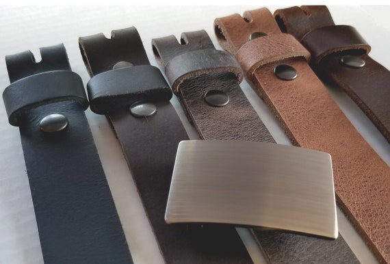 Brushed Stainless Buckle and Five Leather Belts - Gentlemen's Gift Set -  5 Belts & Buckle - Boxed Set - Cool Man Gift - Canadian Gift Idea