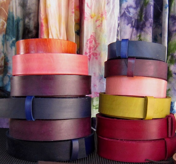 Hand Dyed Leather Belt Variety of Colors Belts with Snaps Coloured Belts Belt for Jeans Belt for Suit Belt for Golf Belt & Buckle Set