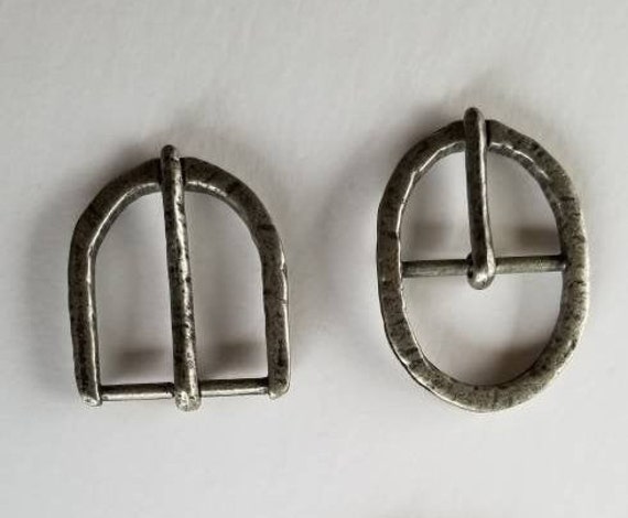 Ancient Silver Buckle with Leather Snap Belt ~ Custom Cut Belt ~ Choose from 5 Leather Belt Colours ~ 1.5" Belt for Jeans ~ Guy or Gal Gifts