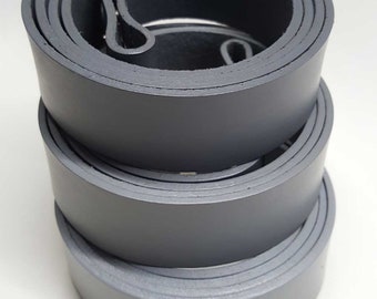 Ceinture gris foncé, ceinture gris clair, ceinture gris moyen, ceinture en cuir gris 1-1/4" ou 1-1/2" teinte à la main, ceinture INTERCHANGEABLE avec boutons-pression, coupe personnalisée
