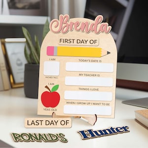 Custom First Day of School Sign, Interchangeable Wooden Sign, Wooden School Board Gift for Student, First and Last Day of School Board