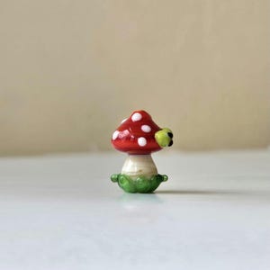 Handmade Glass Mushroom Figurine with Caterpillar – Cute Miniature Fairy Garden Decor – Cottagecore Gift – Murano Glass Mushroom Beads
