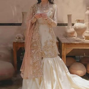 Pakistani wedding dress salwar kameez, gharara kurti outfit, nikkah dress, net embroidery dupatta, made on custom order
