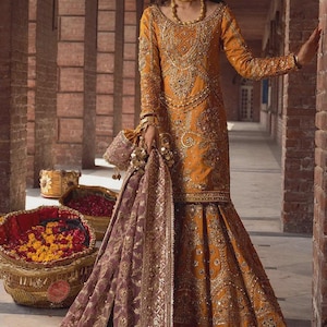 Latest Pakistan Indian Wedding Dresses, Bridal Anarkali Gown, Bridal Party Dress, Fully Embroidered, Mehndi Nikkah Gharara Suit