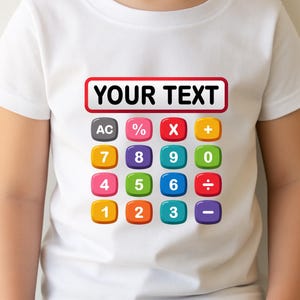 Taschenrechner (SVG), Mathematiklehrer (PNG), 100 Schultage (Vektor), T-Shirt-Schnittdatei für den Schulanfang, Aufkleber für Mathematikschüler, Zahlengrafik