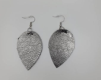 Leather silver leaf earrings