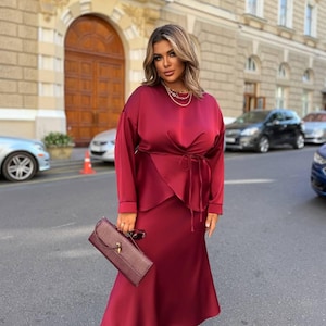 Plus Size Black Silk Two Piece Set For Women, Royal Silk Blouse Belt and Midi Satin Skirt, Outfit Large Size, Bridesmaid Dress Burgundy