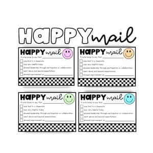 Puede incluir: Cuatro tarjetas "HAPPY mail" con caras sonrientes rosas, naranjas, verdes y azules. Cada tarjeta tiene una lista de verificación para comentarios positivos, con un borde a cuadros en blanco y negro. Las tarjetas están diseñadas para el aula.