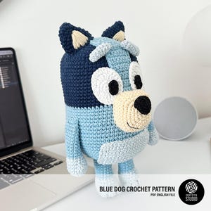 Haakpatroon voor een blauwe hond (amigurumi) in PDF-formaat – Cartoon puppy speelgoed, knuffelhandleiding
