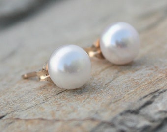 6mm Ivory Freshwater Pearl Gold Filled Stud Earrings, Bridal Studs, June Birthstone, 30th Anniversary, Gift For Her, Bridesmaid Gift
