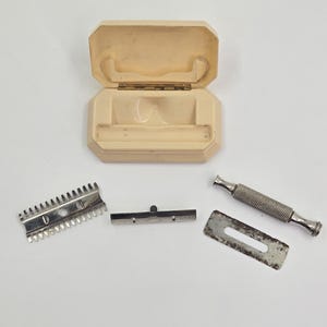 Vintage Durham Duplex Safety Razor with Celluloid Case
