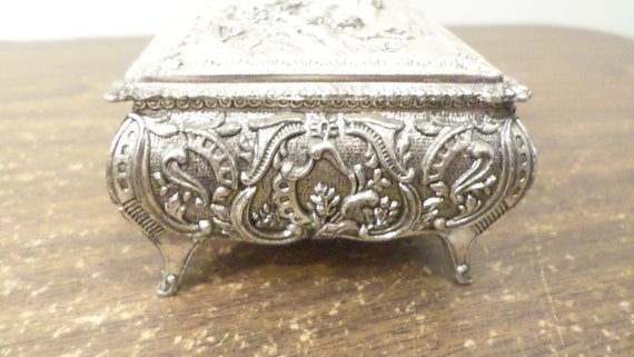 Vintage Metal Trinket Box, Man Woman Garden Scene… - image 5