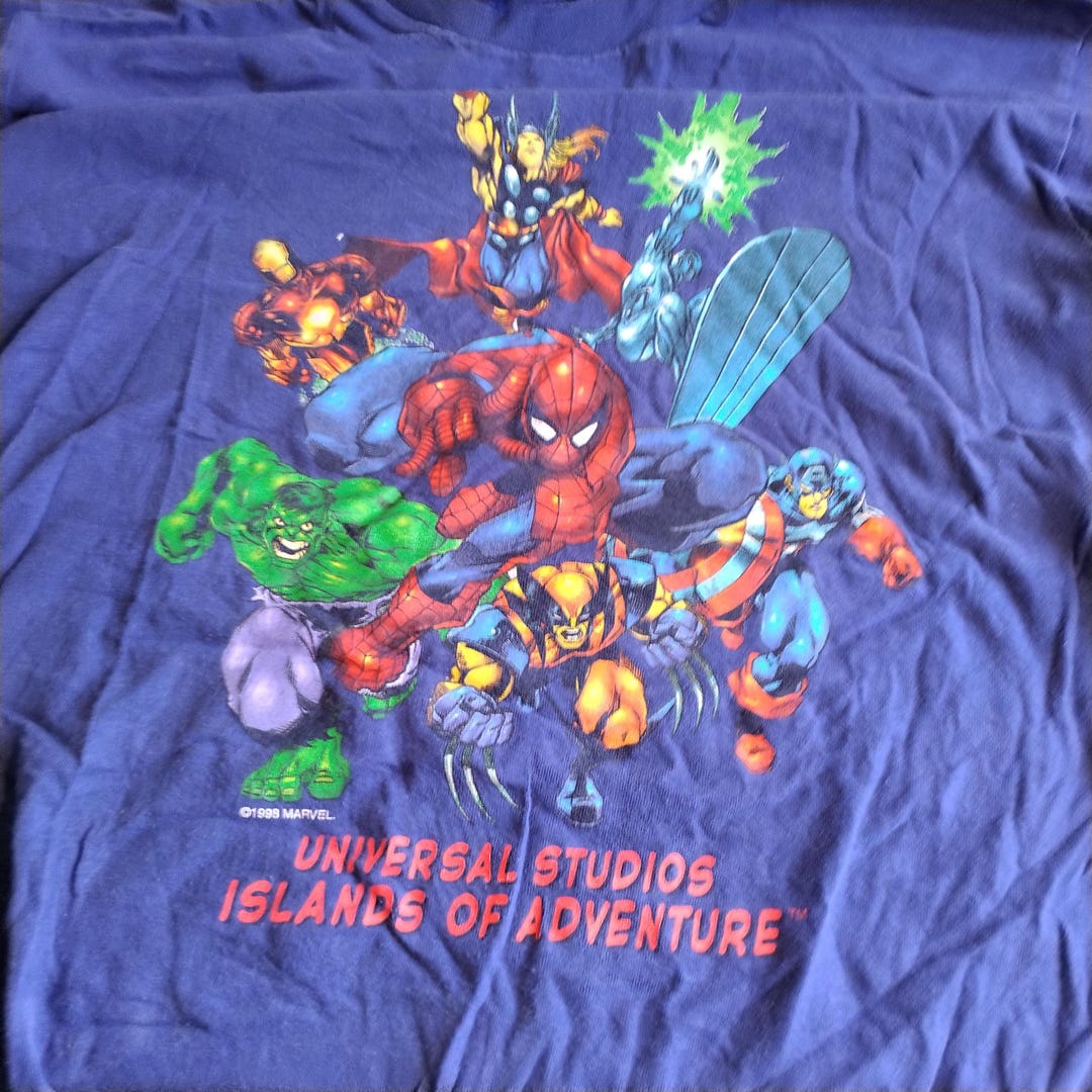 1990s Universal Studios Islands of Adventure Superhero T Shirt