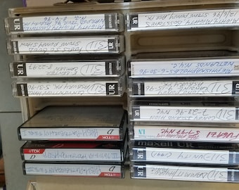 14 Assorted 1990&#39;s Live Concert Recordings Sold As Blank Media