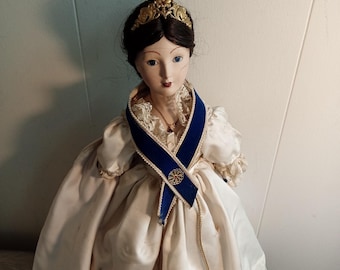19" Porcelain 1983 Franklin Heirloom Dolls, Queen Victoria Regina Doll, Read Description
