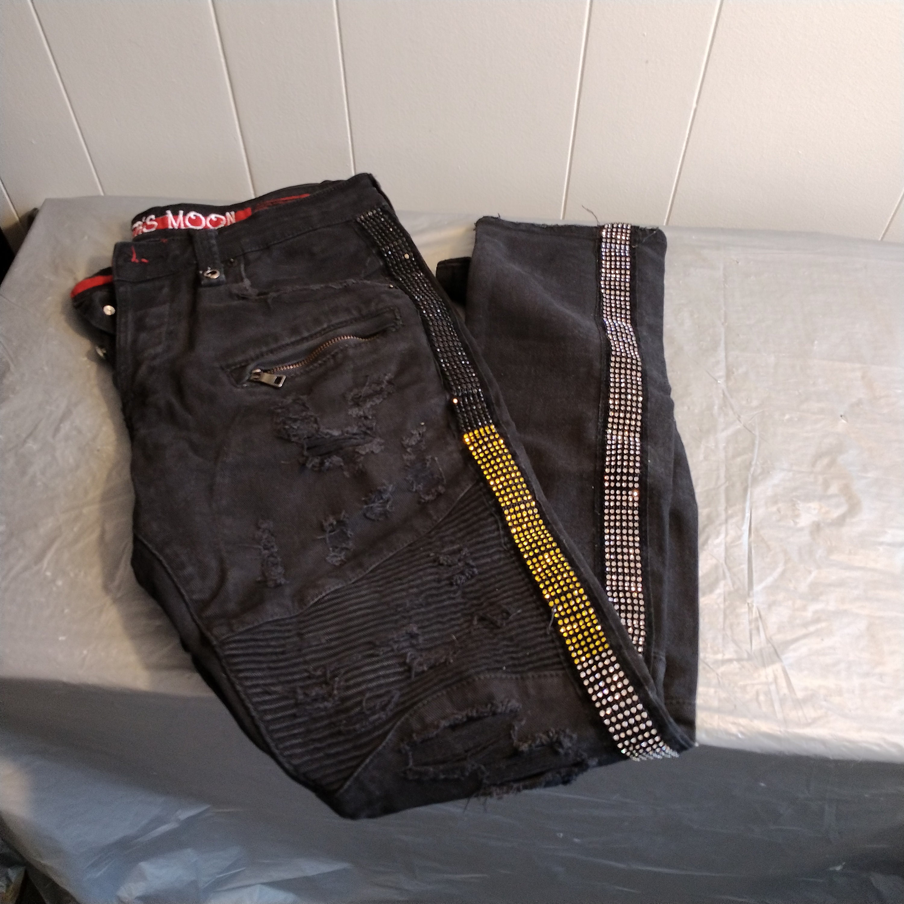 Smugglers Moon Black Jeans 34x33, Studded Stones Distressed