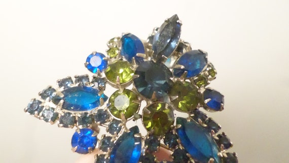 Vintage Rhinestone Brooch, Blue & Green Stone Bro… - image 7