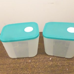 Tupperware FREEZER MATES PLUS Snowflakes Freeze Container 11 Cups Yellow Lid  8318 