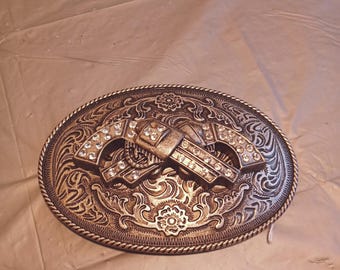 Inte äkta 15 cm bältesspänne med cowboy-tema, sten saknas