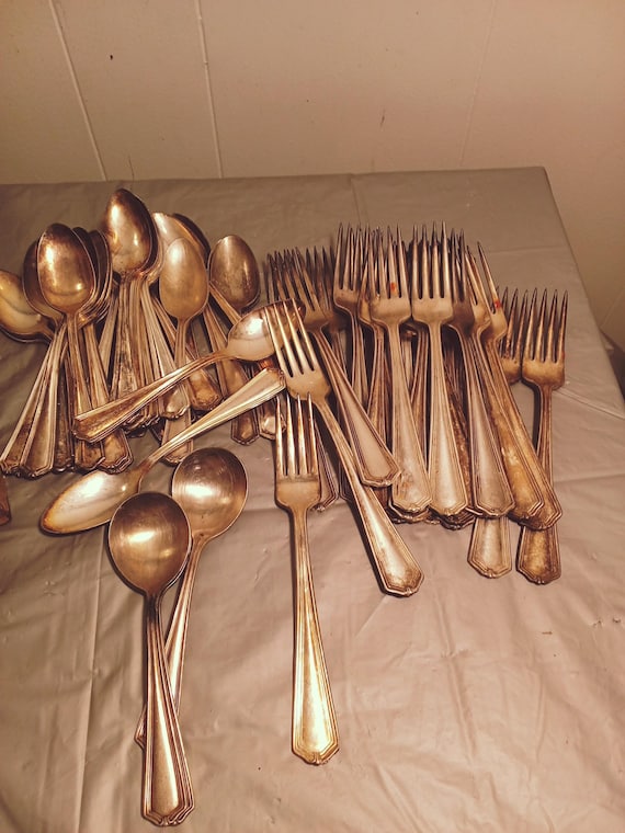 48pc International Silver Co XII Triple Plate Silverware Dinner